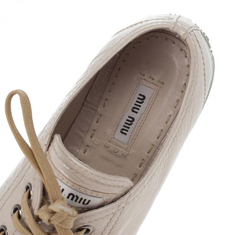 Pre Owned Miu Miu Nude Patent Leather Jewel Studded Cap Toe Sneakers Size 38