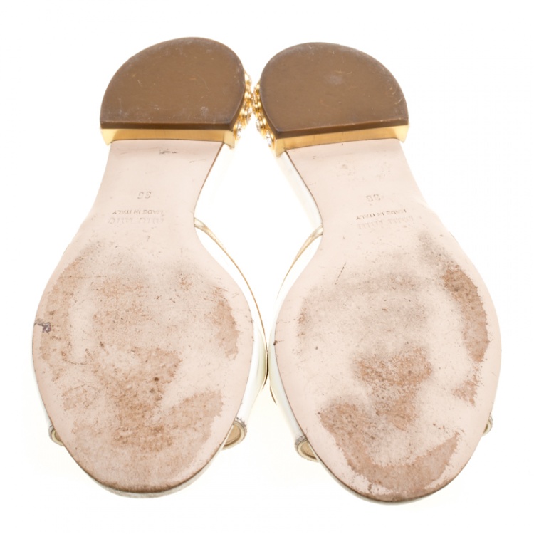 Pre Owned Miu Miu White Patent Leather Peep Toe Crystal Embellished Heel Flat Slides Size 36