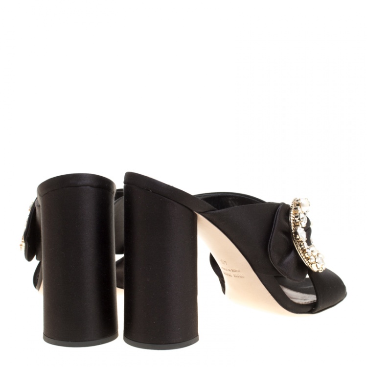 Pre Owned Miu Miu Black Satin Crystal and Faux Pearl Embellished Brooch Peep Toe Mules Size 40