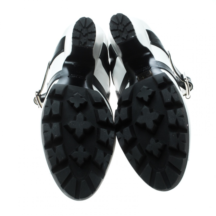 مملوكة مسبقًا Miu Miu Monochrome Leather Block Heel Sandals Size 41