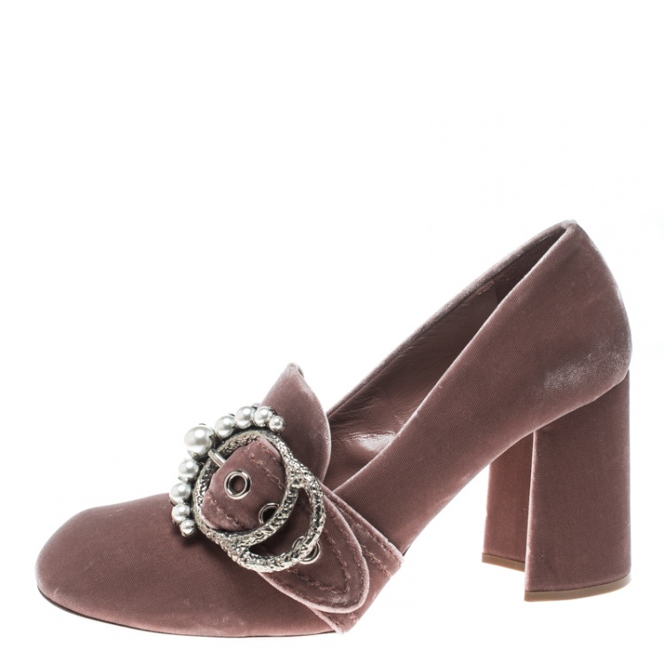 Pre Owned Miu Miu Pale Pink Velvet Pearl Embellished Buckle Block Heel Loafer Pumps Size 39.5