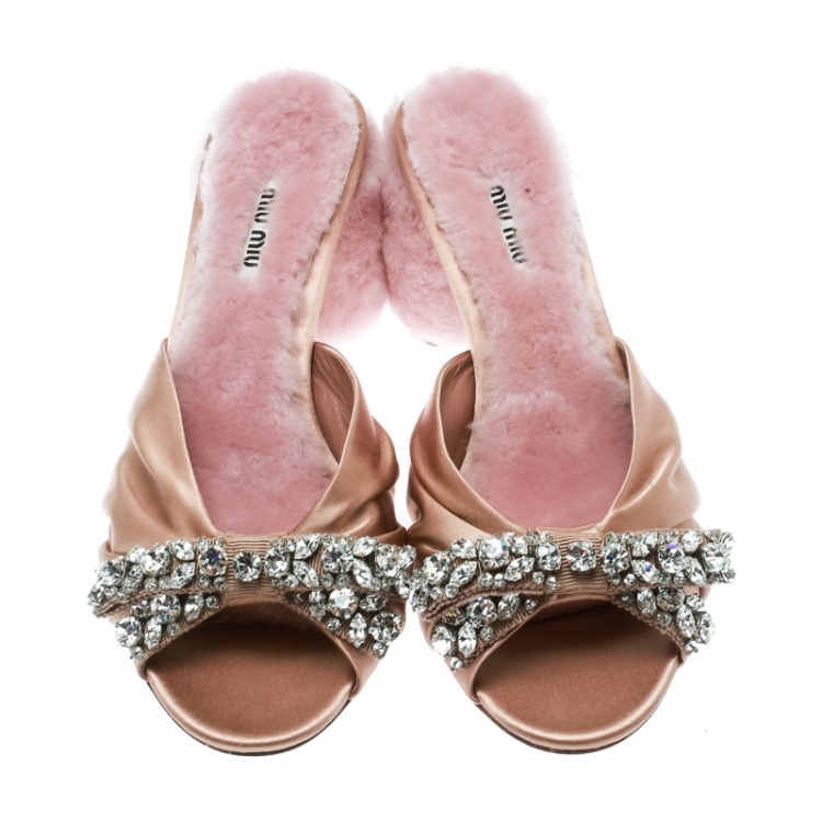 Pre Owned Miu Miu Pink Satin and Fur Bow Crystal Embellished Detail Slide Sandals Size 38