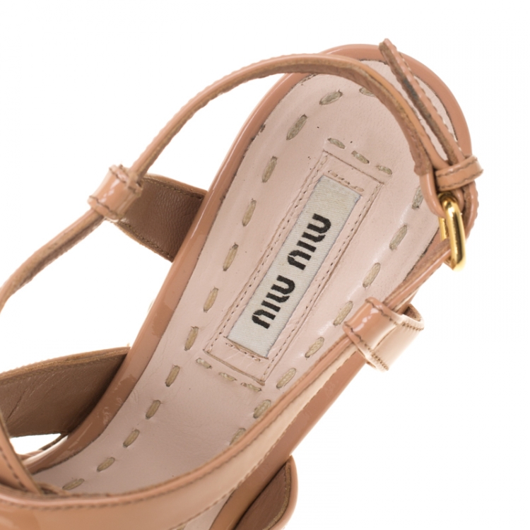 Pre Owned Miu Miu Beige Nude Patent Leather Platform Ankle Strap Sandals Size 36.5
