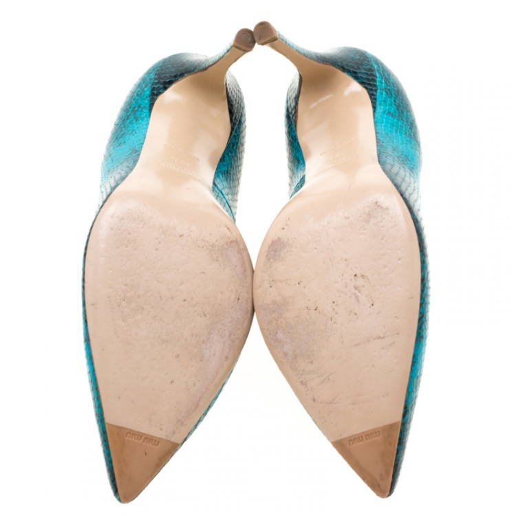 Pre Owned Miu Miu Two Tone Python Embossed Leather Pointed Toe Pumps Size 39.5