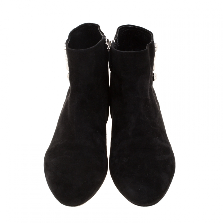 مملوكة مسبقًا Miu Miu Black Suede Embellished Ankle Boots Size 38