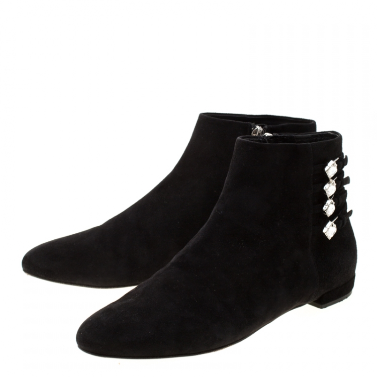 مملوكة مسبقًا Miu Miu Black Suede Embellished Ankle Boots Size 38