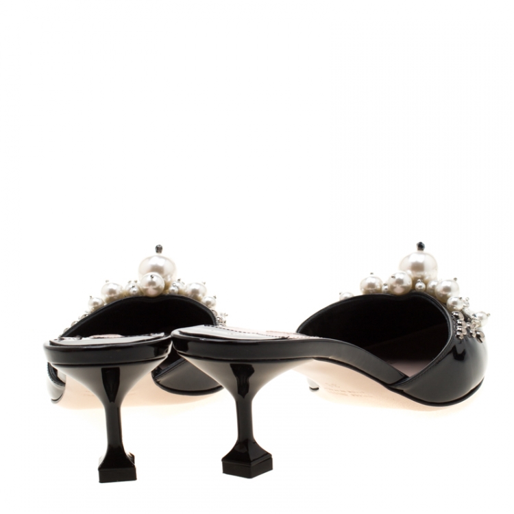 Pre Owned Miu Miu Black Patent Leather Faux Pearl Embellished Pointed Toe mules Size 38