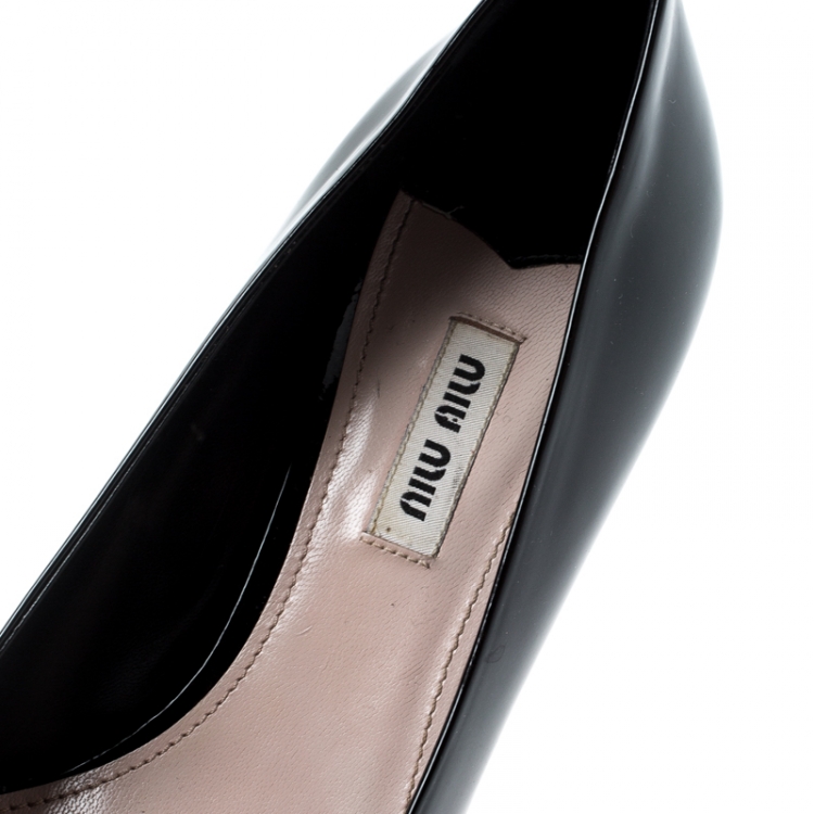 Pre Owned Miu Miu Black Patent Leather Faux Pear And Crystal Embellished Pointed Toe Pumps Size 39