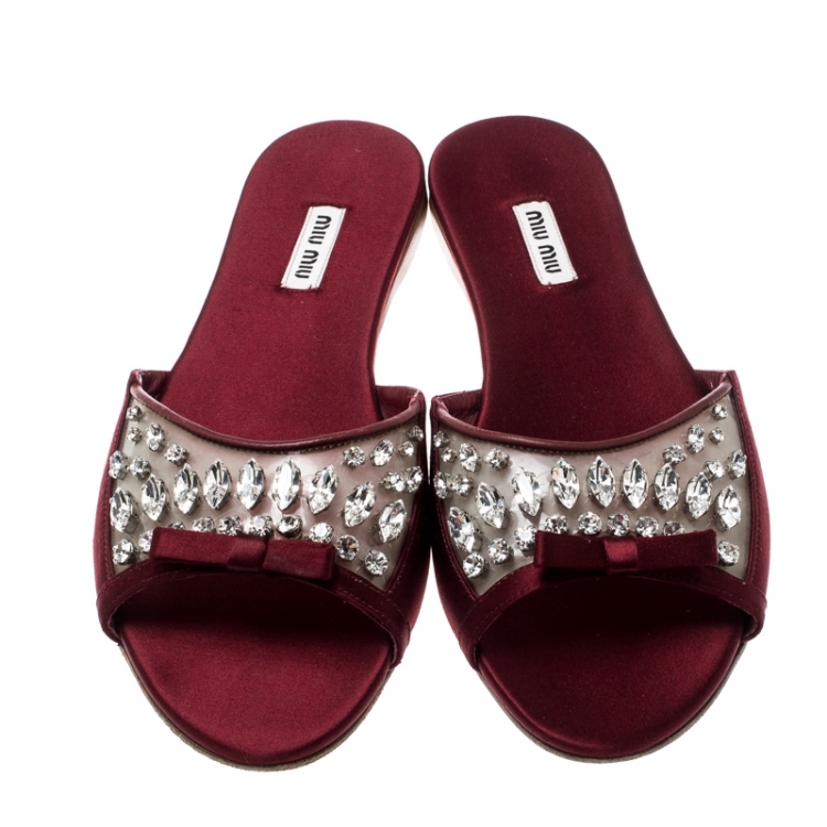 Pre Owned Miu Miu Burgundy Satin And PVC Crystal Embellished Flats Size 39.5