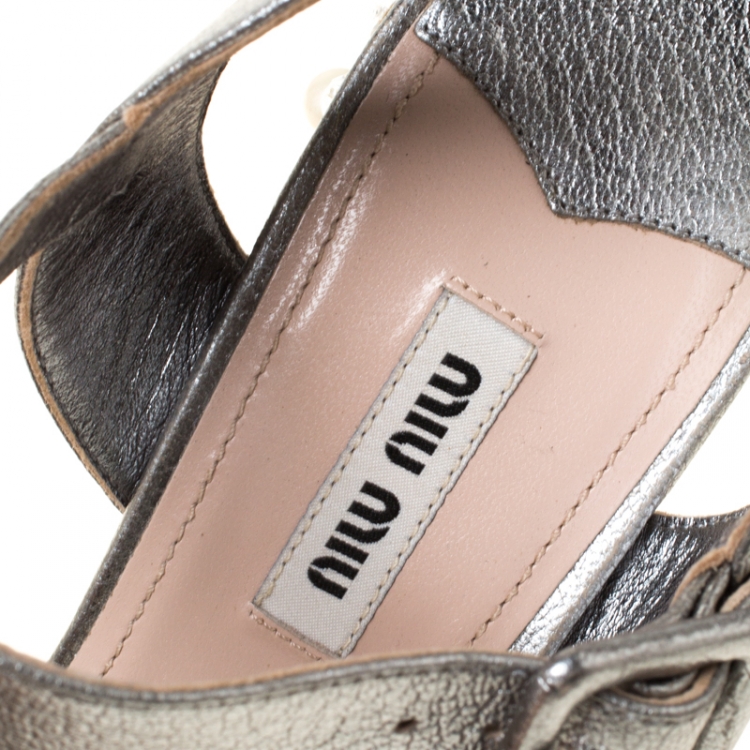 Pre Owned Miu Miu Metallic Silver Leather Crystal Embellished Block Heel Ankle Strap Sandals Size 39