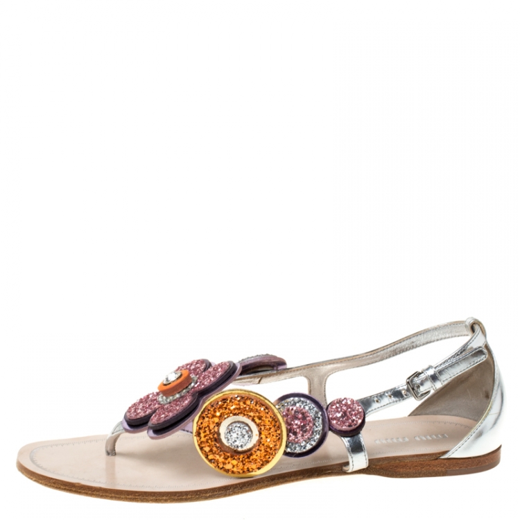 Pre Owned Miu Miu Metallic Silver Leather Glitter Flower Embellished Flat Sandals Size 37.5