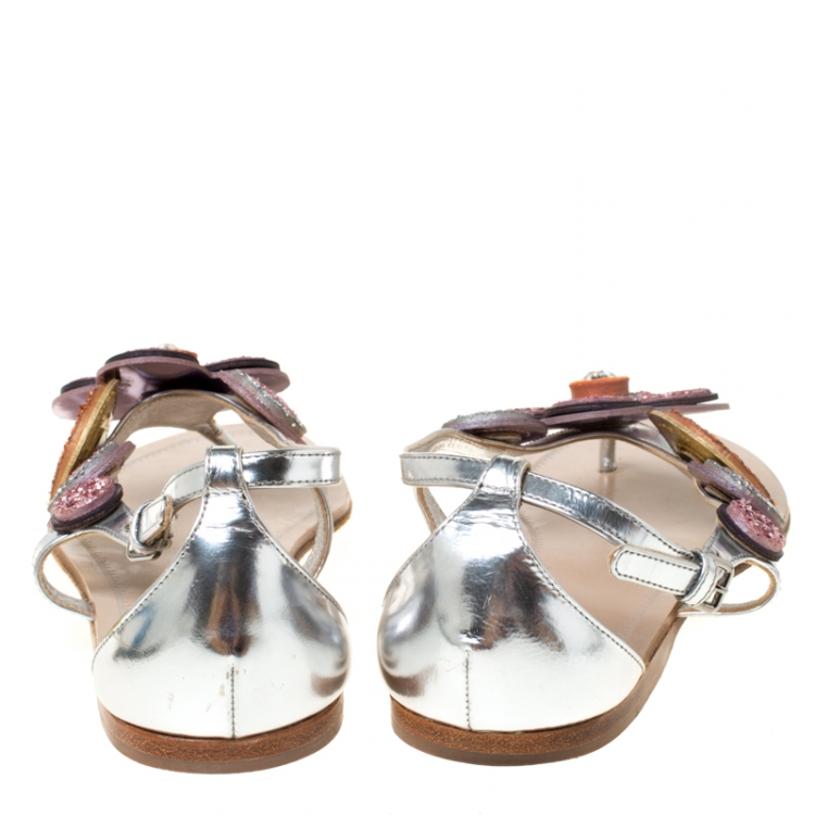 Pre Owned Miu Miu Metallic Silver Leather Glitter Flower Embellished Flat Sandals Size 37.5