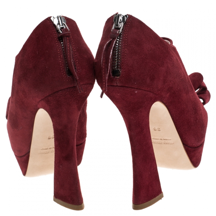 Pre Owned Miu Miu Red Suede Bow Peep Toe Platform Pumps Size 36