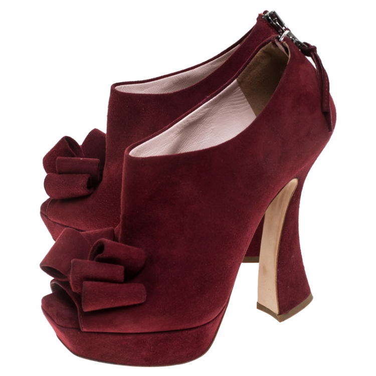Pre Owned Miu Miu Red Suede Bow Peep Toe Platform Pumps Size 36