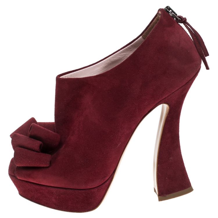 Pre Owned Miu Miu Red Suede Bow Peep Toe Platform Pumps Size 36