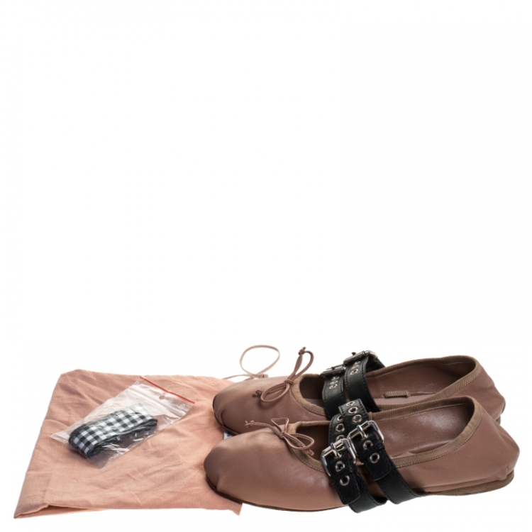 Pre Owned Miu Miu Beige Leather Buckle Detail Ballet Flats Size 39.5