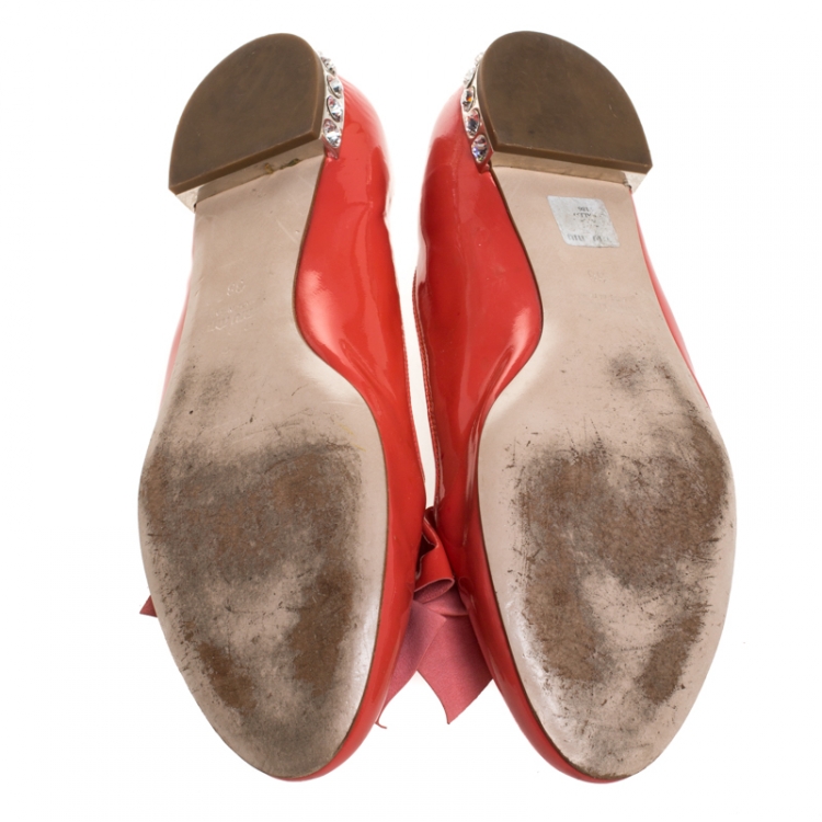 Pre Owned Miu Miu Orange Patent Leather Bow Smoking Slippers Size 38