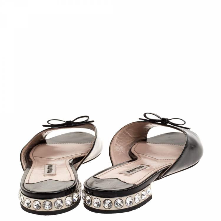 Pre Owned Miu Miu Black Patent Leather Crystal Embellished Heel Bow Flat Slides Size 37