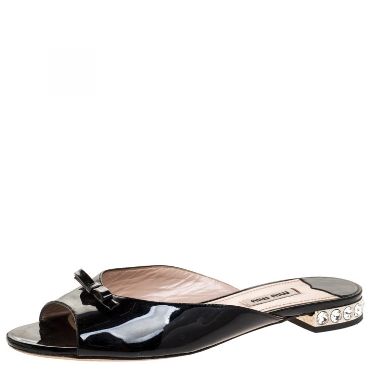 Pre Owned Miu Miu Black Patent Leather Crystal Embellished Heel Bow Flat Slides Size 37