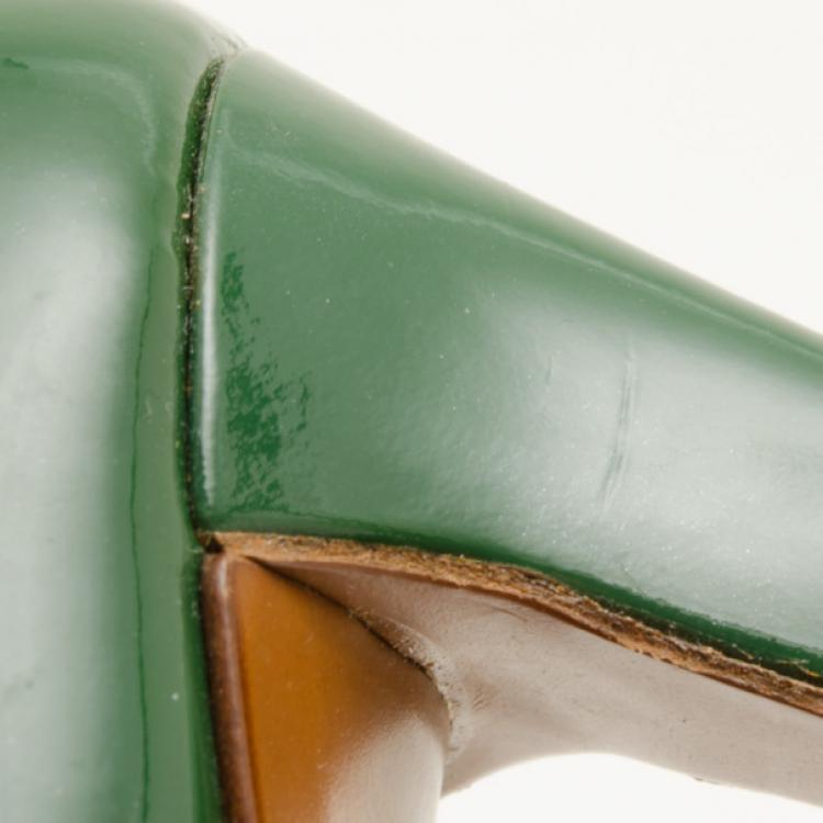 Pre Owned Miu Miu Green Patent Leather Pumps Size 35.5