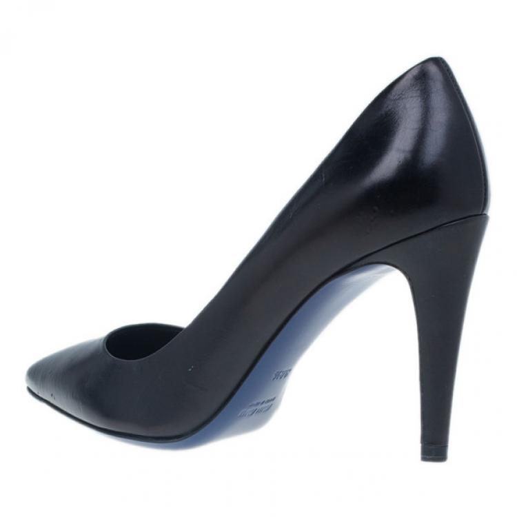 Pre Owned Miu Miu Black Leather Pointed Toe Pumps Size 38.5