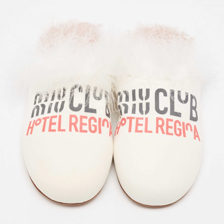 Pre Owned Miu Miu White Canvas And Fur Mule Flats Size 39