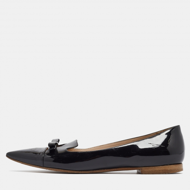 Pre Owned Miu Miu Black Patent Bow Smoking Slipper Size 38  