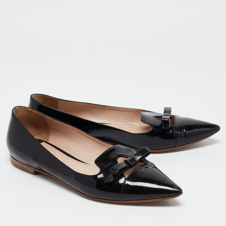 Pre Owned Miu Miu Black Patent Bow Smoking Slipper Size 38  