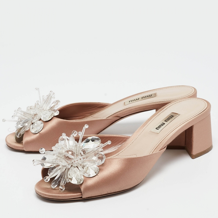 Pre Owned Miu Miu Light Pink Satin Crystal Embellished Slide Sandals Size 38