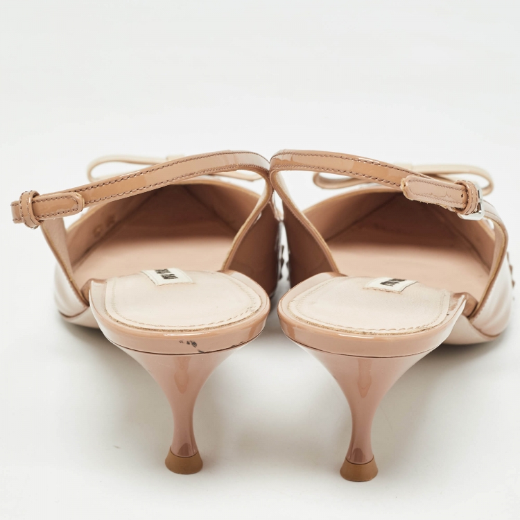 Pre Owned Miu Miu Beige Brogue Patent Leather Bow Slingback Pumps Size 40