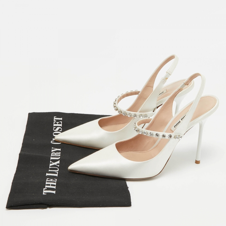 Pre Owned Miu Miu White Satin Crystal Embellished Slingback Pumps Size 38.5