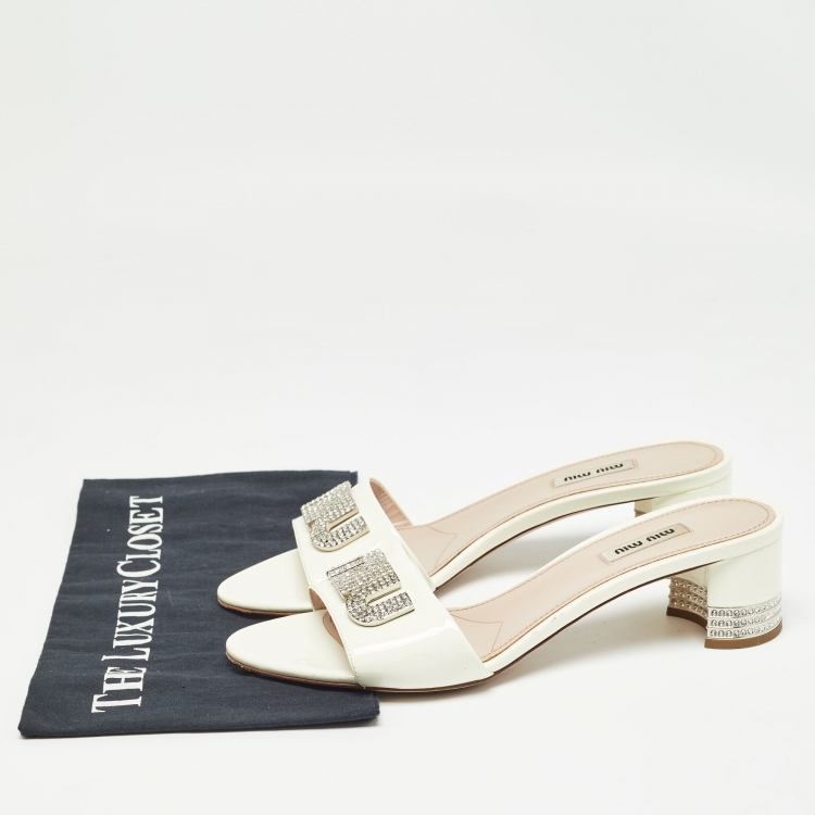 Pre Owned Miu Miu White Patent Leather Logo Crystals Slide Sandals Size 40
