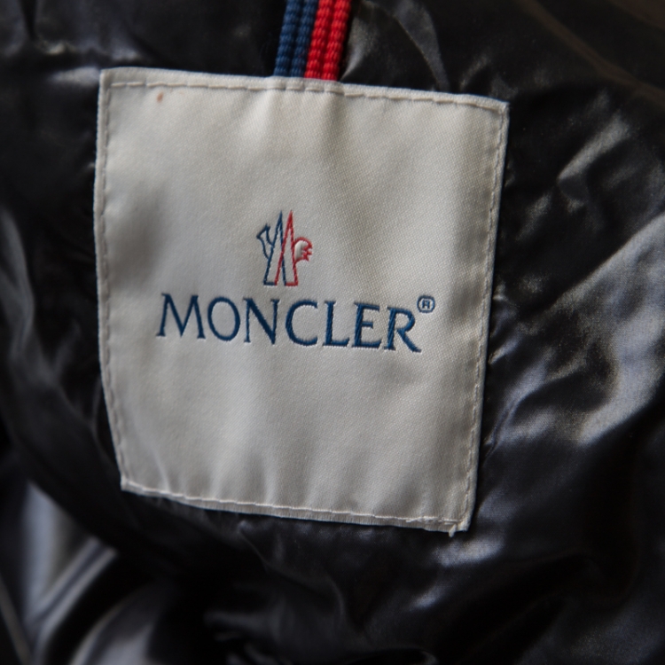Pre Owned Moncler Beige Quilted Raccon Fur Hood Detail Tarn Down Gilet  XXL