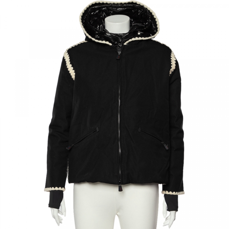 Pre Owned Moncler Black Hooded Puffer Jacket S