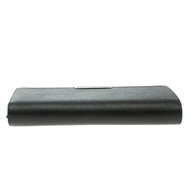 Pre Owned Montblanc Black Leather 8CC Continental Wallet