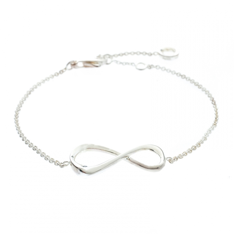 مملوكة مسبقًا Montblanc Infiniment Vôtre UNICEF Blue Sapphire Silver Bracelet