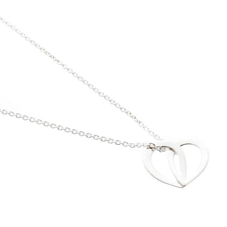 Pre Owned Montblanc Emblem Coeur de Pétales Entrelacés Sterling Silver Necklace