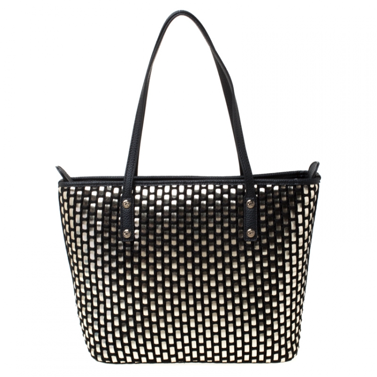 Pre Owned Love Moschino Black and Silver Faux Leather Applique Tote