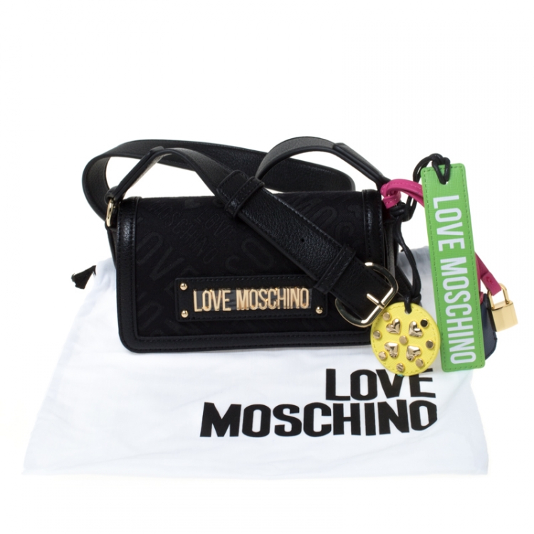 مملوكة مسبقًا Love Moschino Black Faux Leather Crossbody Bag
