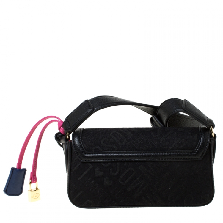 مملوكة مسبقًا Love Moschino Black Faux Leather Crossbody Bag