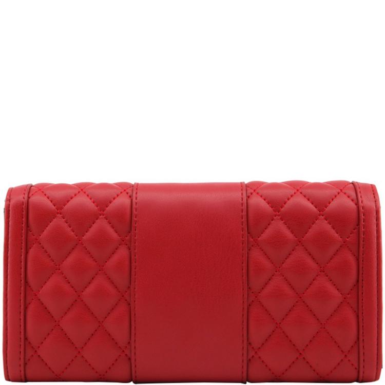 Pre Owned Love Moschino Red Quilted Leather WOC Clutch Bag