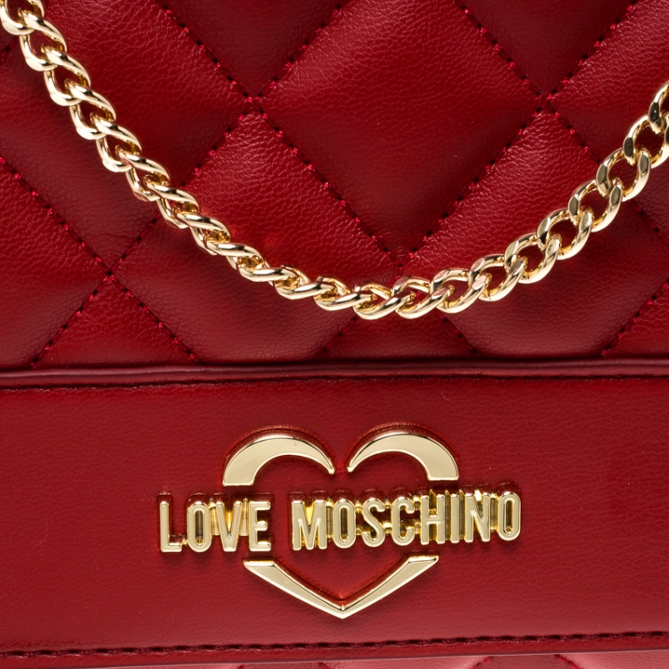 Pre Owned Love Moschino Red Quilted Leather Wristlet Chain Clutch Bag