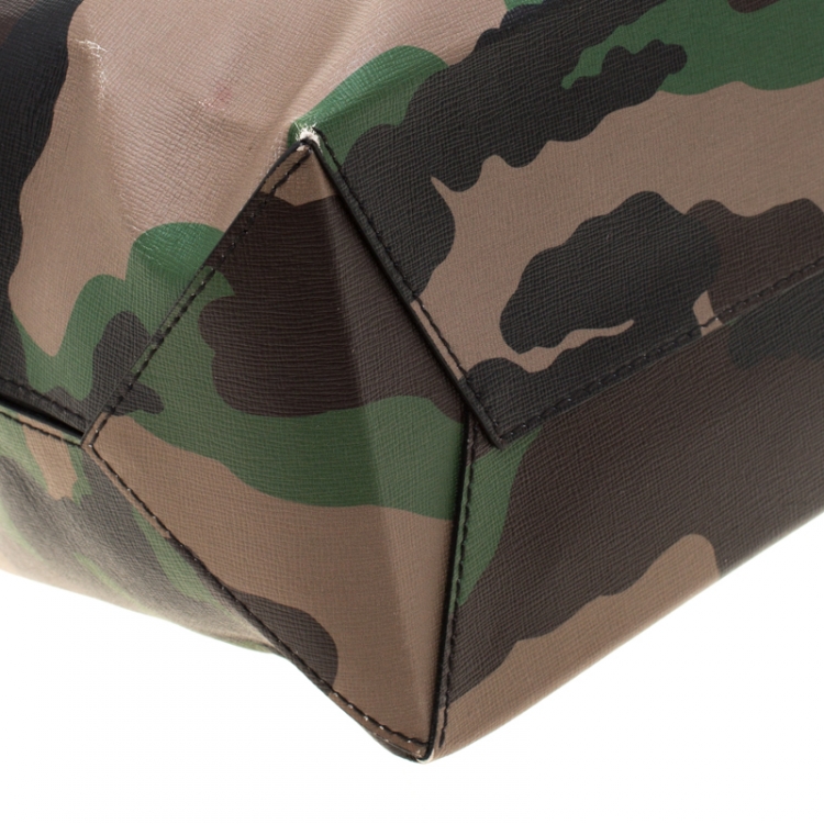 Pre Owned Moschino Camouflage Print Leather Tote