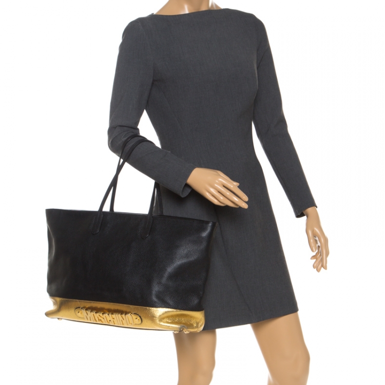 Pre Owned Moschino Black/Gold Leather Shopper Tote