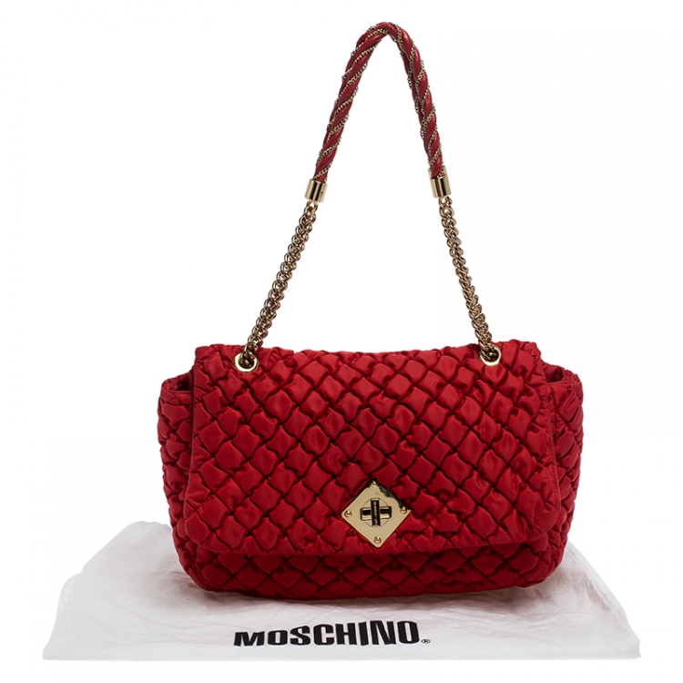 Pre Owned Moschino Red Quilted Nylon Flap Shoulder Bag