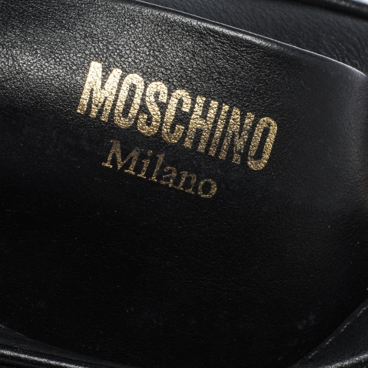 Pre Owned Moschino Black Leather Logo Oval Crossbody Bag