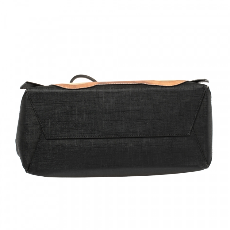 مملوكة مسبقًا Moschino Black Textured Faux Leather Teddy Bear Tote