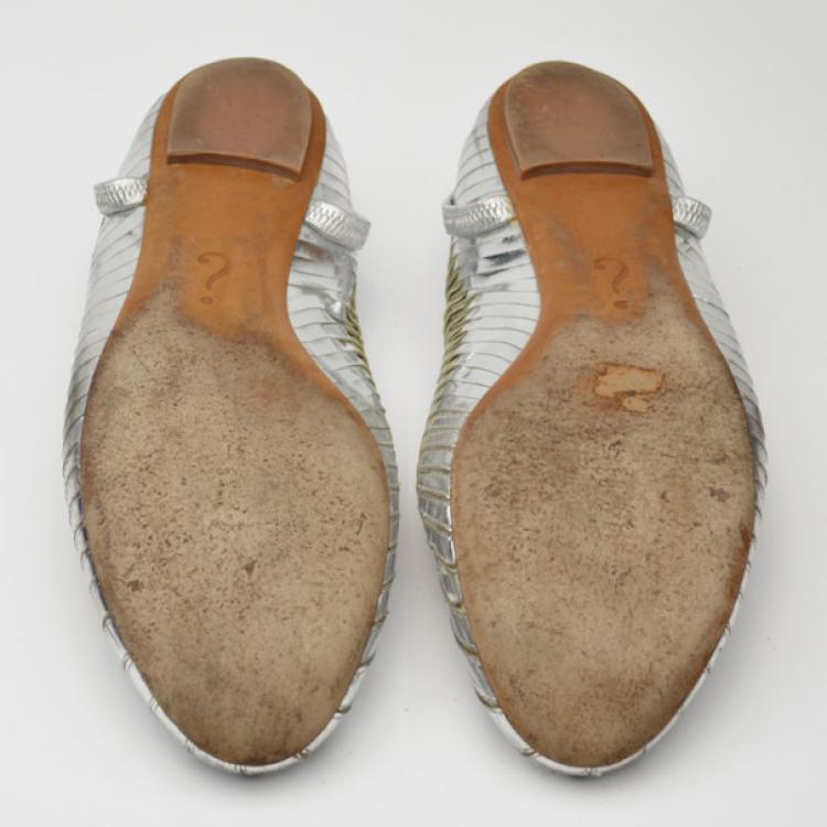 مملوكة مسبقًا Moschino Silver Leather Flats Size 41