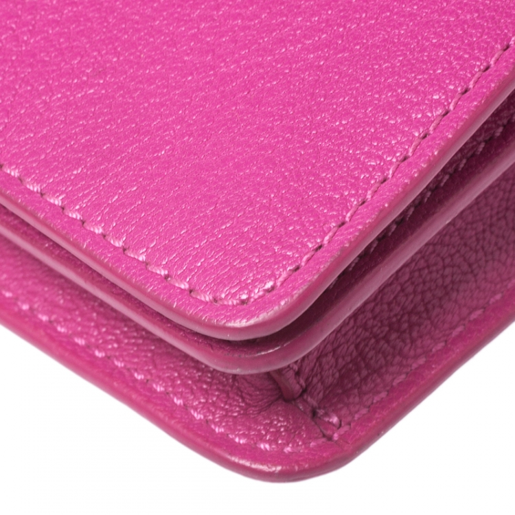 Pre Owned Mulberry Fuschia Leather Crossbody Bag