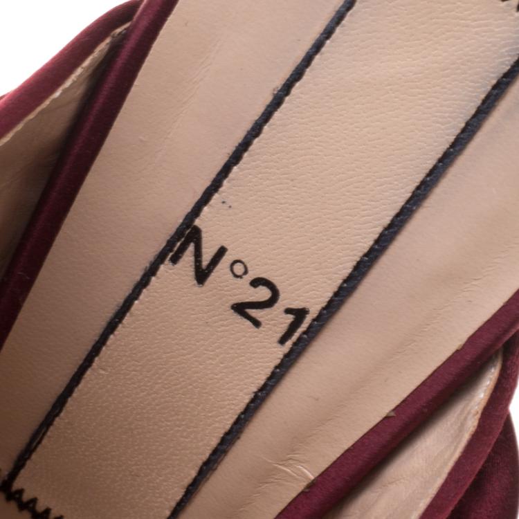 Pre Owned N°21 Burgundy Satin Ronny Pleated Mules Size 39
